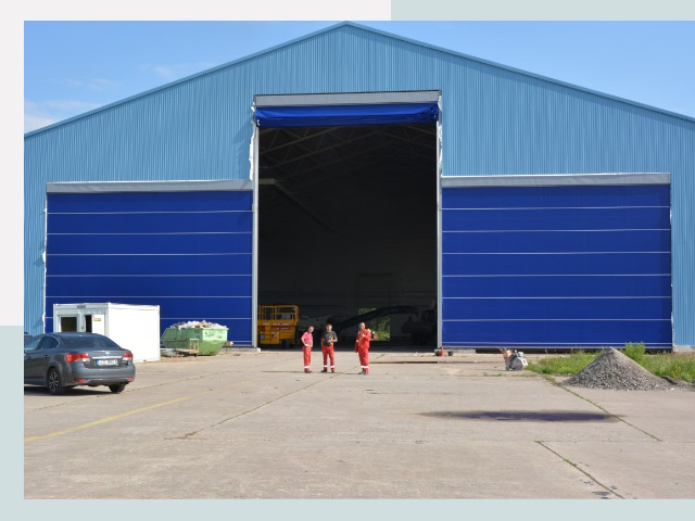 Ангарные ворота в Протвино от СтальСтрой-Прн по цене 611 руб.